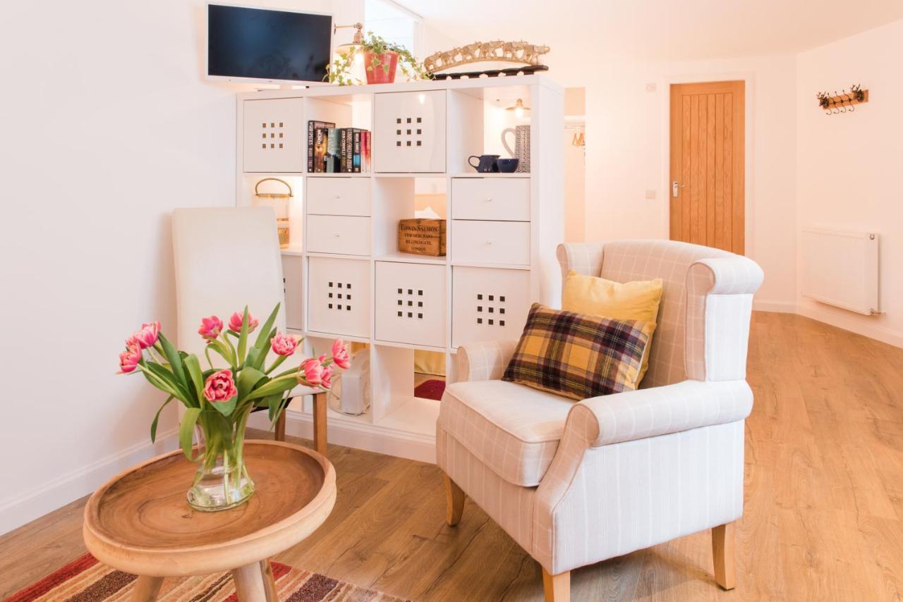 The Merryburn - Rooms And Courtyard Studios Dunkeld Εξωτερικό φωτογραφία